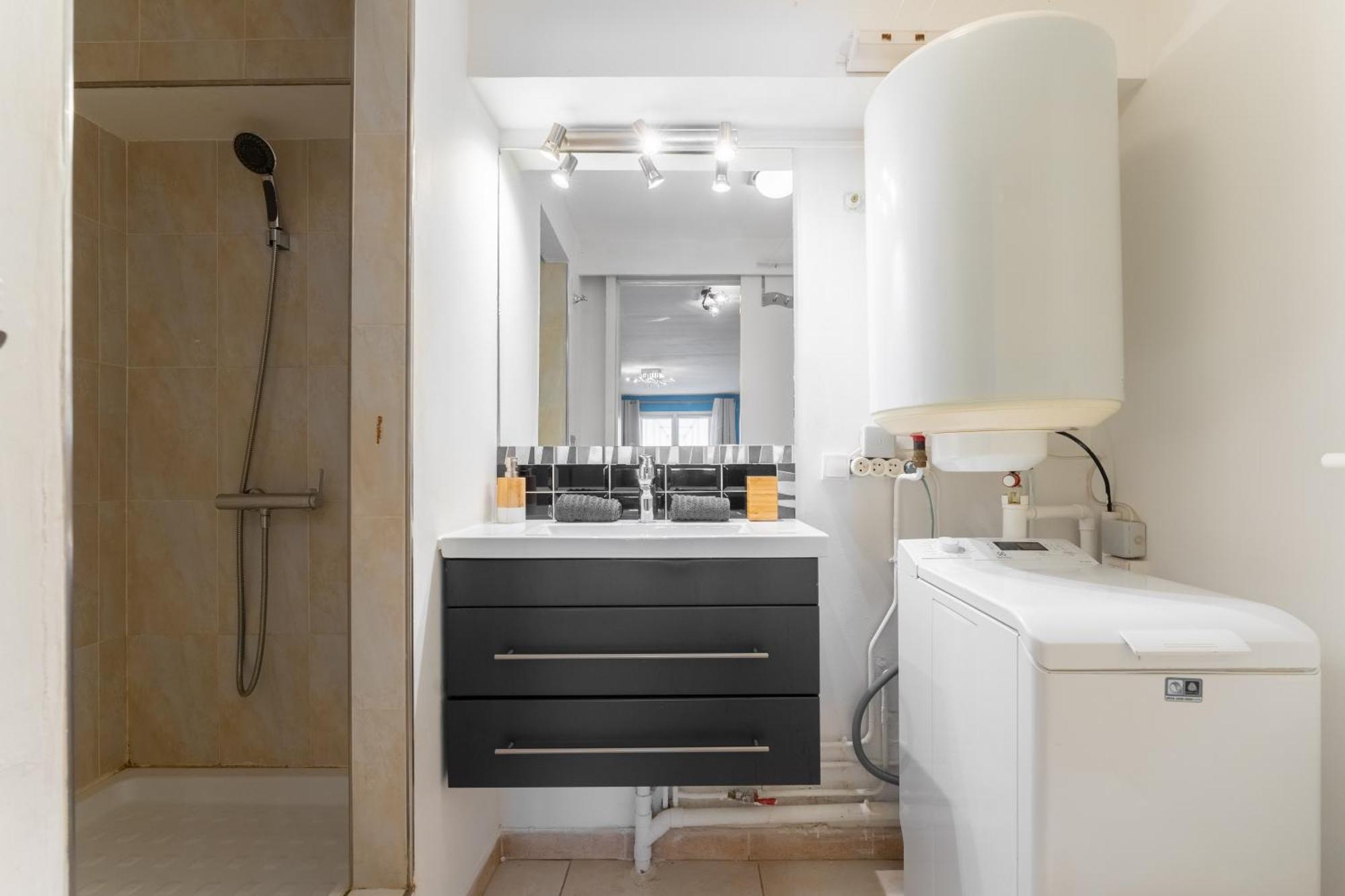 Pupat Apartment Марсилия Екстериор снимка